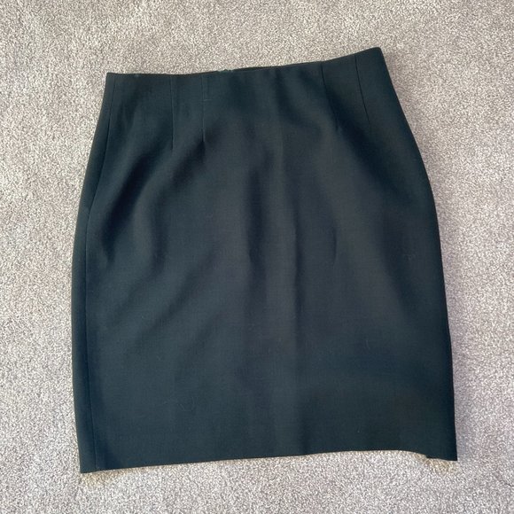 Holt Renfrew dark green straight skirt Size 10 - Picture 1 of 3